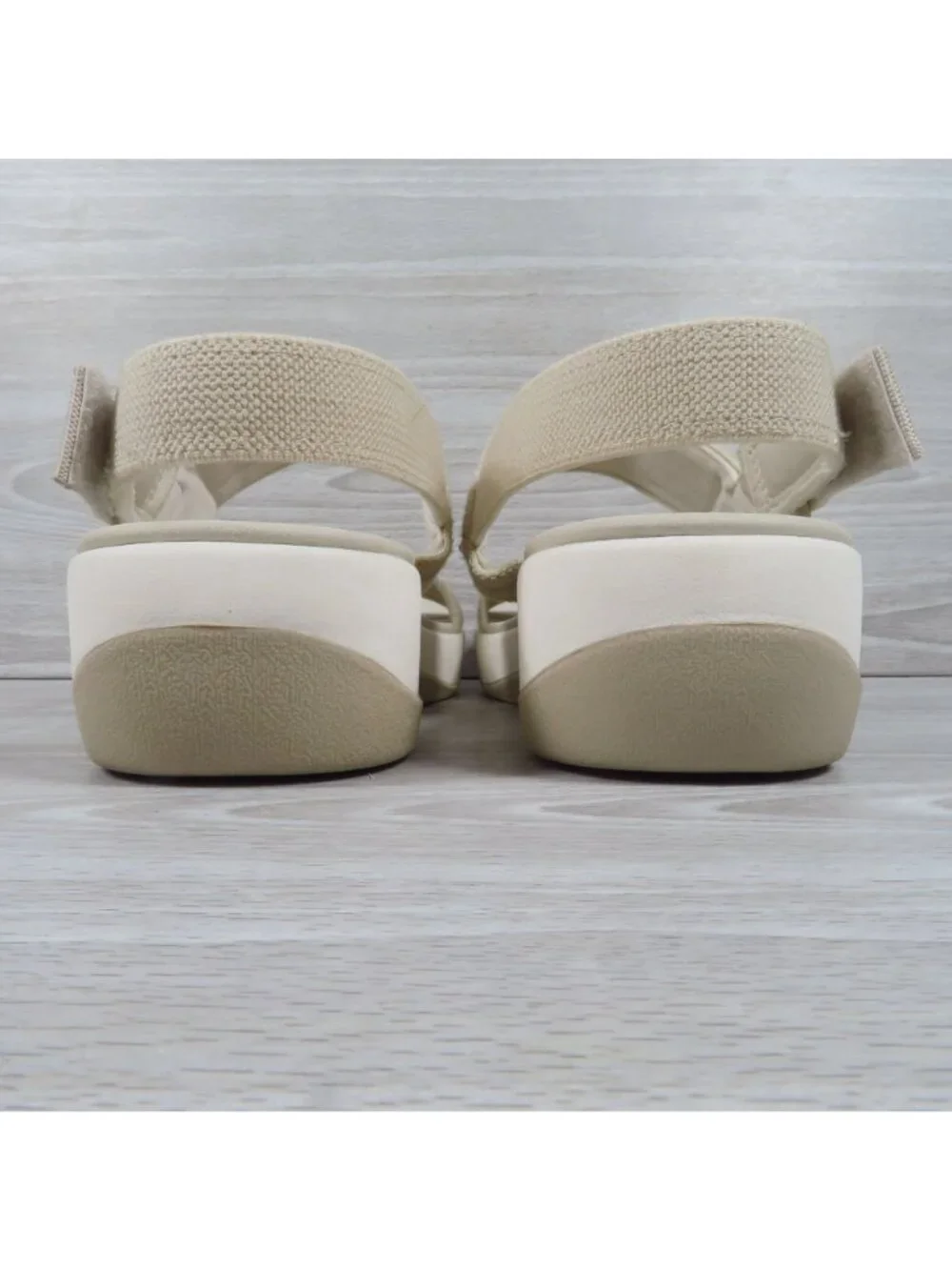 Clarks Arla Stroll Shoes Womens Size 9.5 Beige Combi Strappy Slingback Sandal